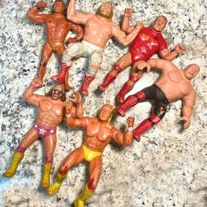 ⚡️LOT OF 6 WWF TITAN SPORTS 1986 VINTAGE RUBBER WRESTLING ACTION FIGURES⚡️